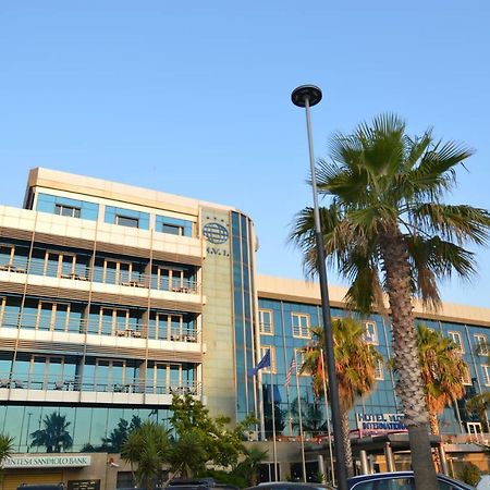 Hotel Vlora International Exterior photo